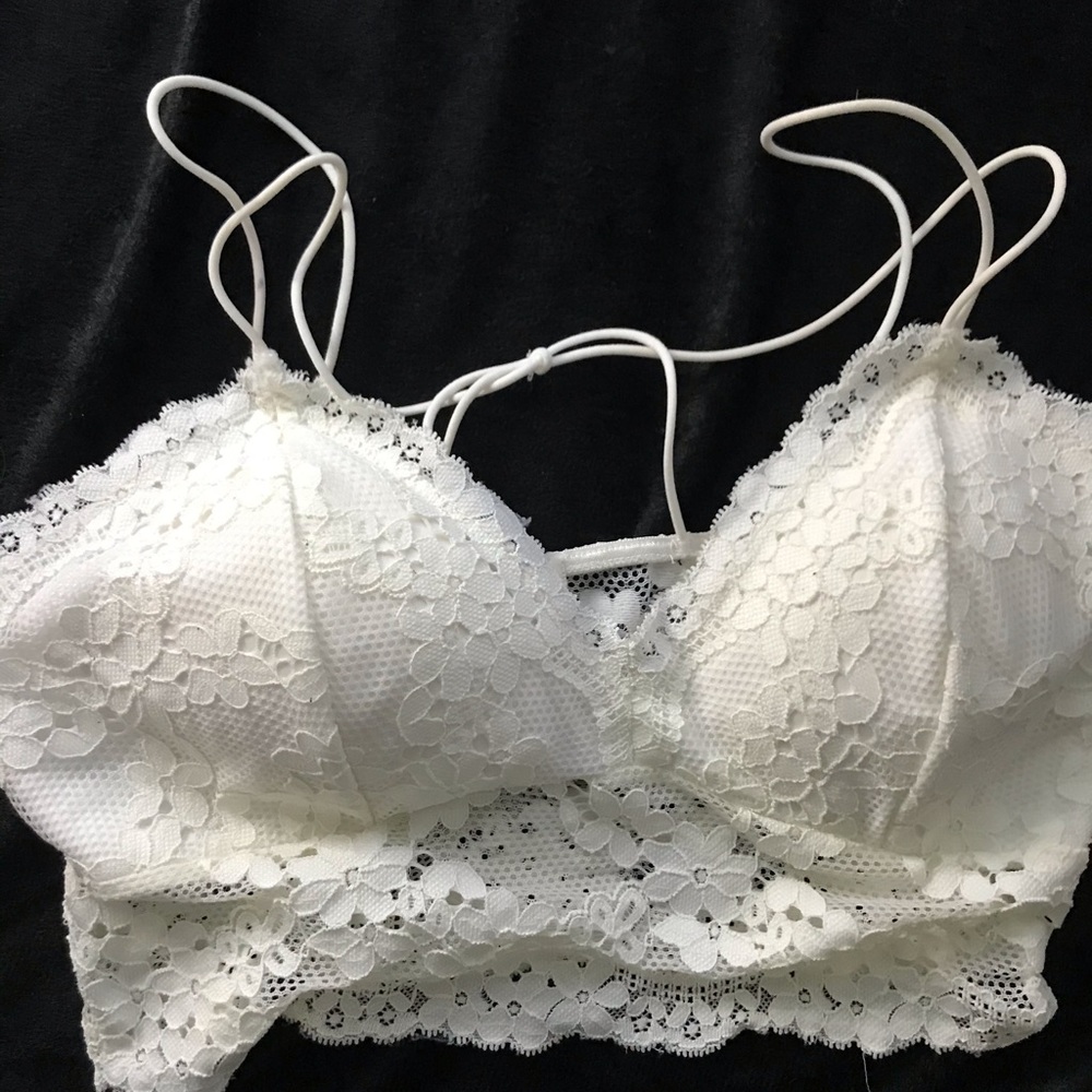 White cropped